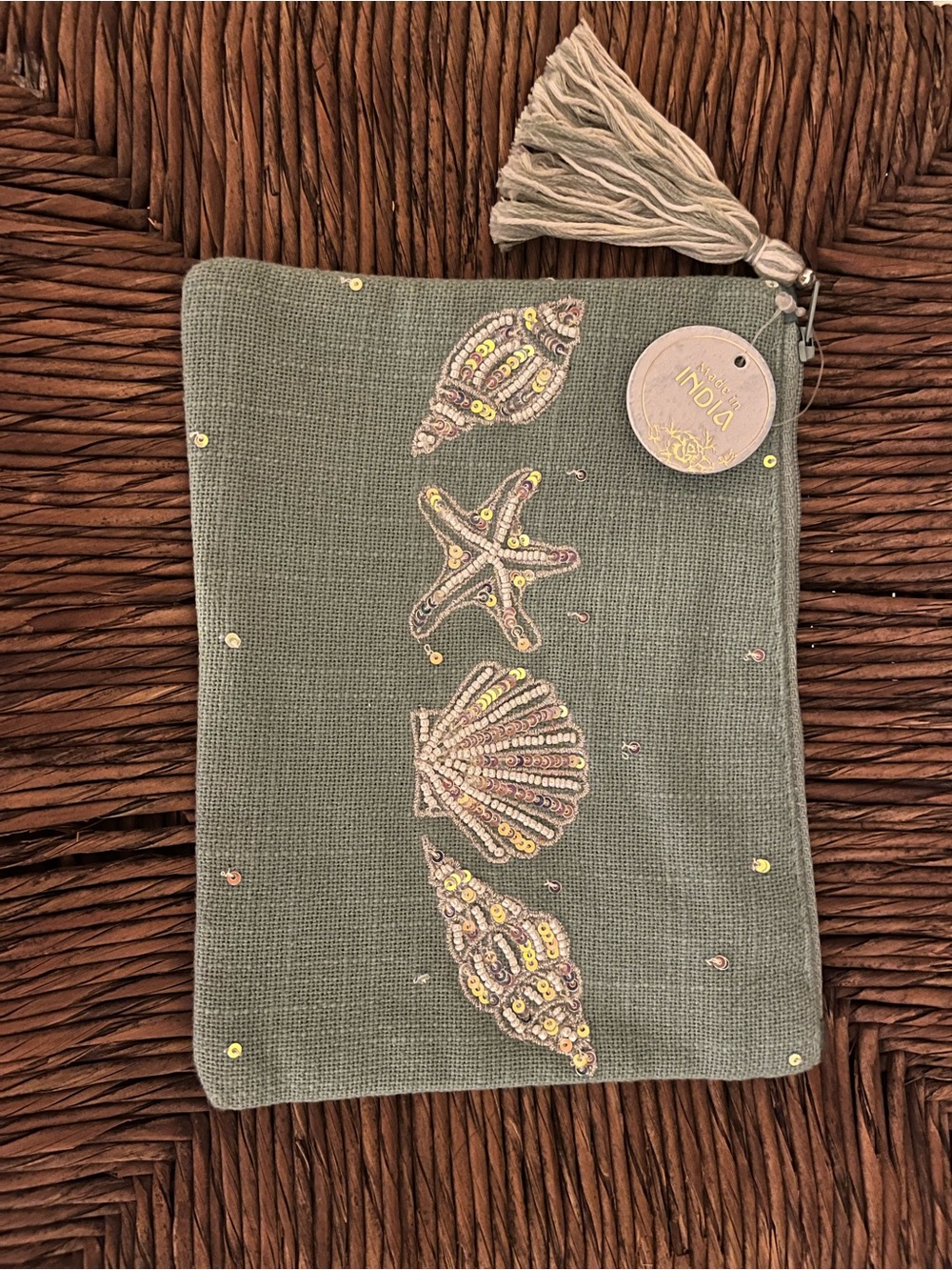Seashell green canvas pouch